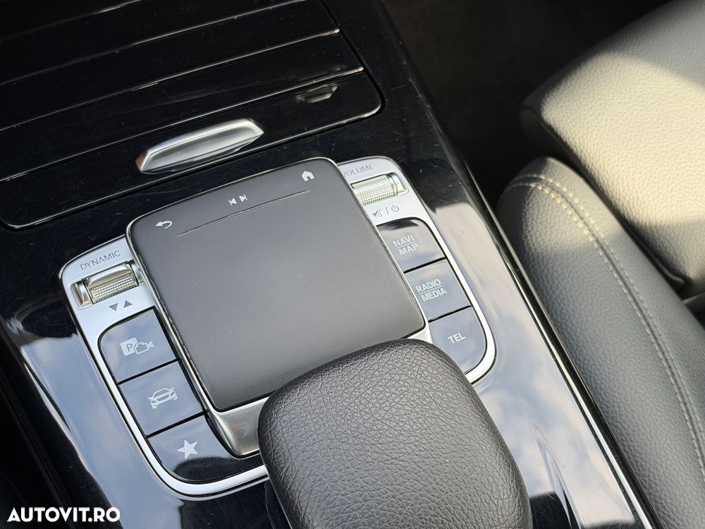 Mercedes-Benz A 180 d Sedan 7G-DCT Style - 23