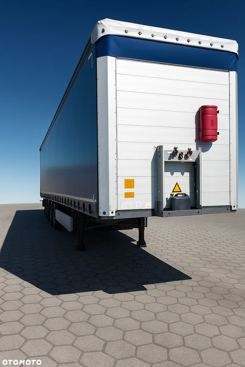 Schmitz Cargobull SCB - 3