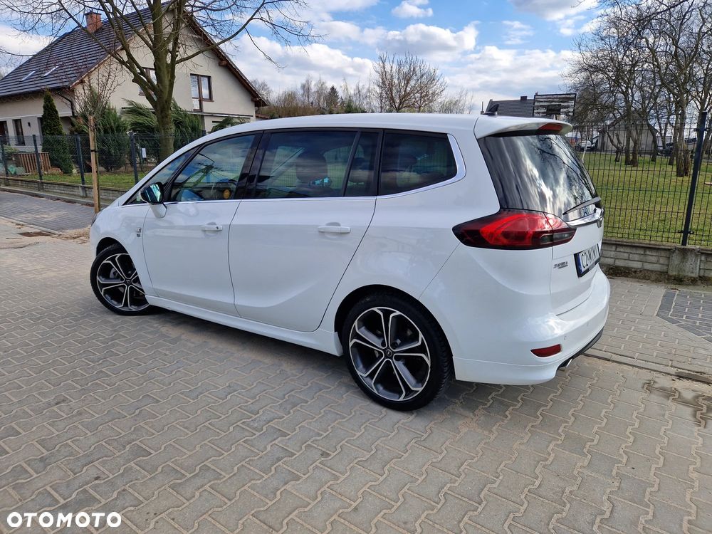 Opel Zafira - 4