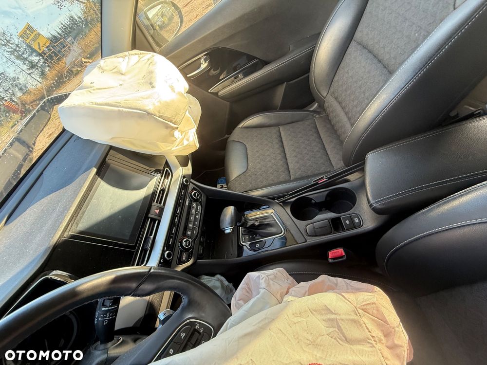 Kia Niro 1.6 GDI HEV 2WD OPF Vision - 25