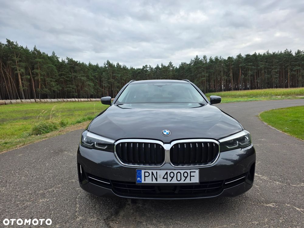 BMW Seria 5 520d - 5