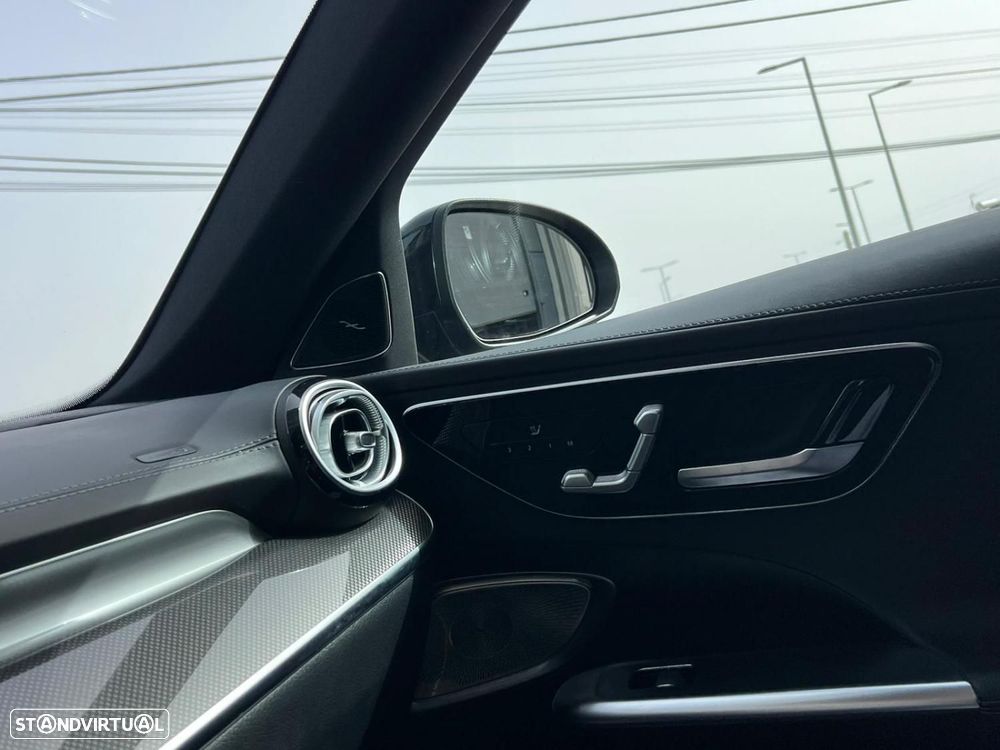 Mercedes-Benz C 300 d AMG Line - 17