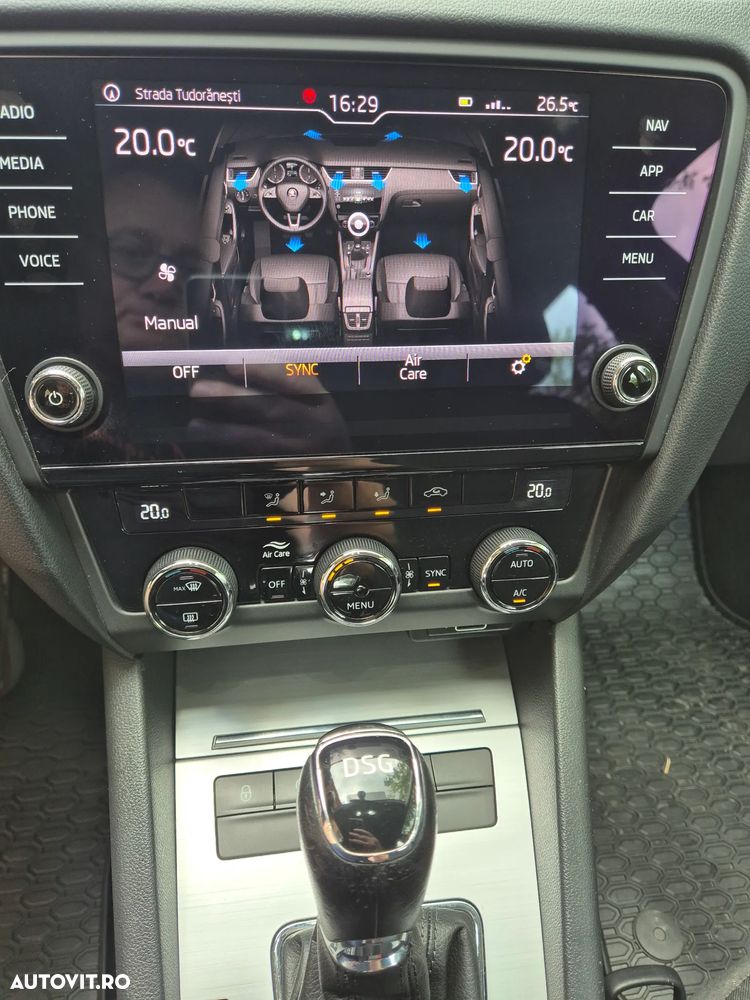 Skoda Octavia 1.6 TDI DSG Ambition - 22