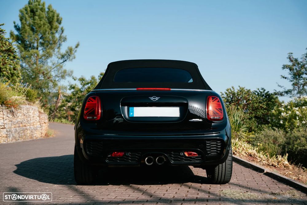 MINI Cabrio John Cooper Works Auto Desportiva - 38