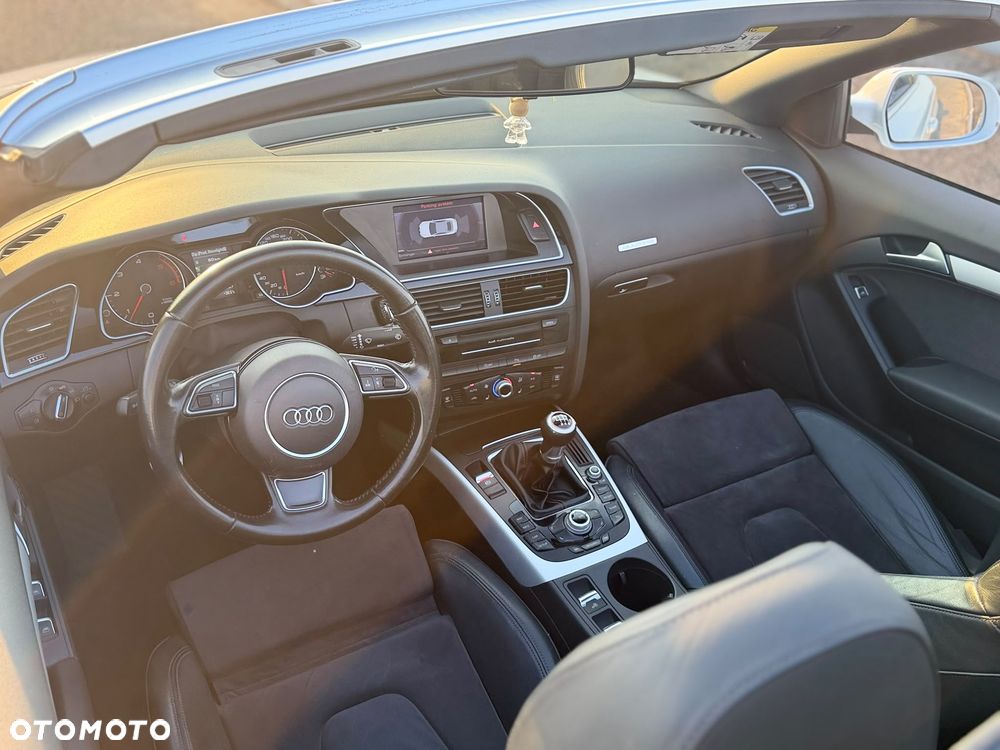 Audi A5 Cabrio 2.0 TDI DPF (clean diesel) - 31