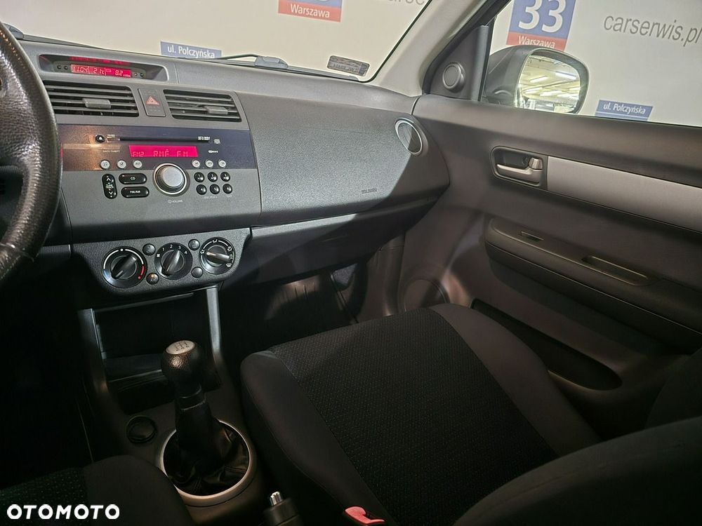 Suzuki Swift - 17