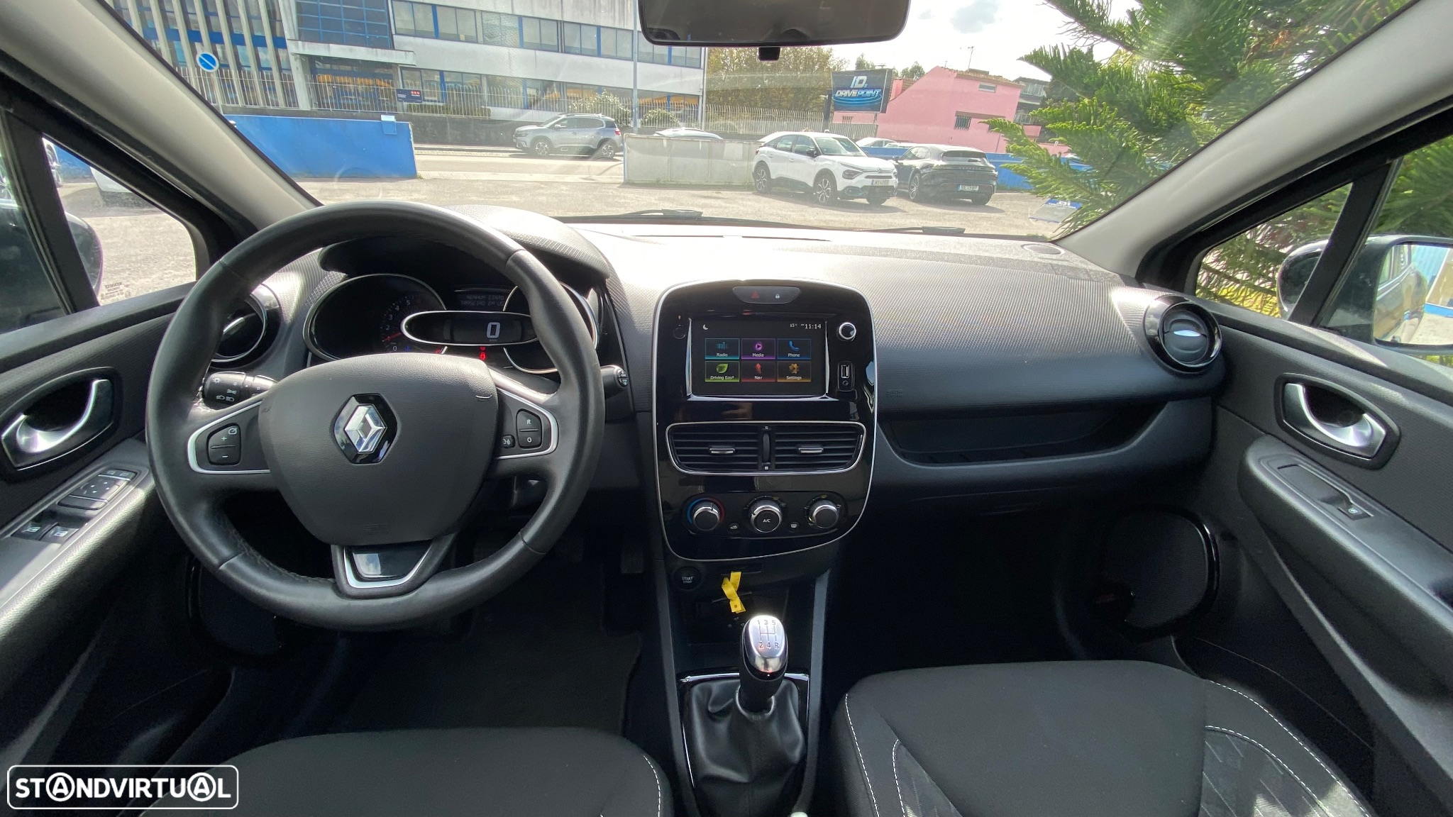 Renault Clio Sport Tourer 0.9 TCe Limited - 24