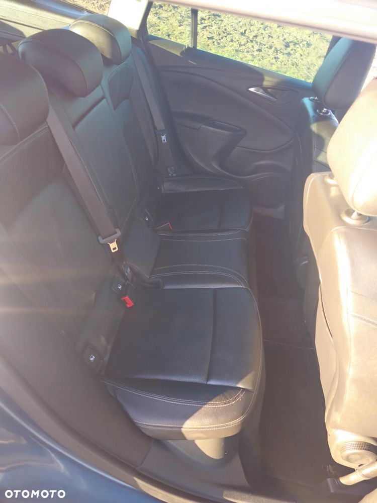 Opel Astra 1.4 Turbo Start/Stop Innovation - 17