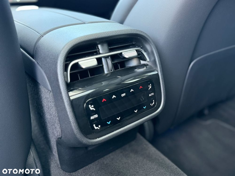 Mercedes-Benz Klasa E 300 de PHEV 4-Matic All-Terrain Avantgarde 9G-Tronic - 25