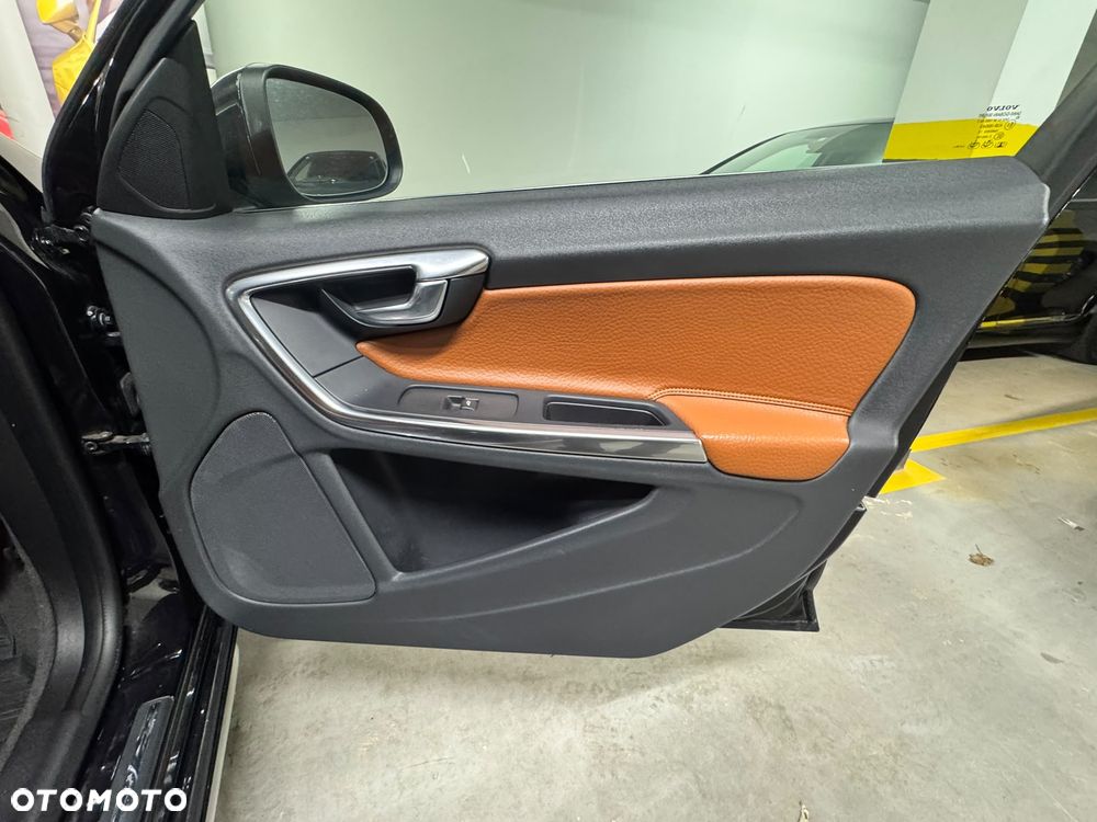 Volvo V60 - 23
