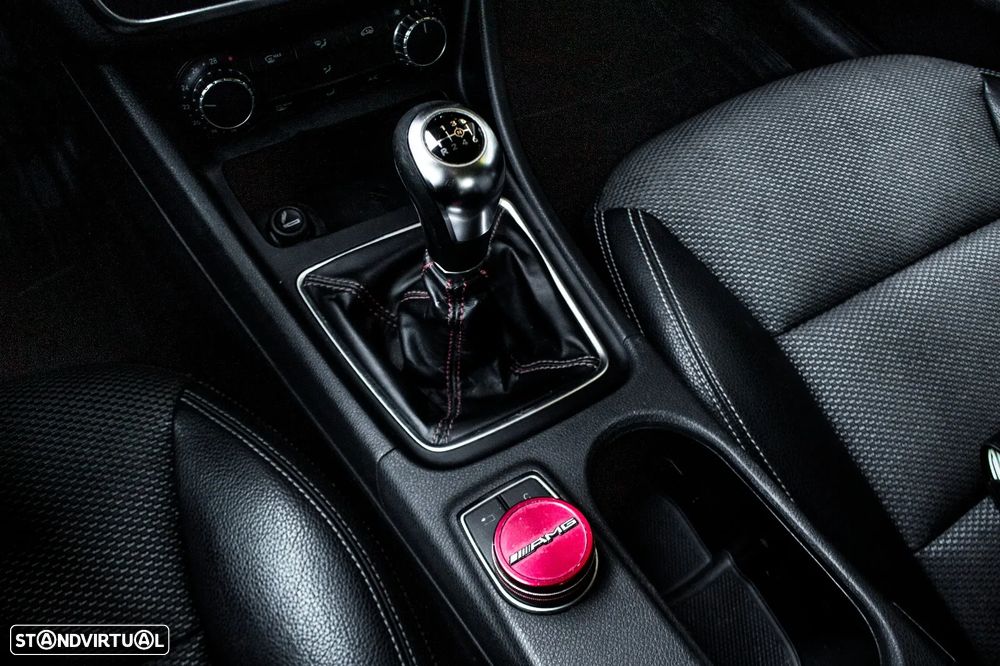 Mercedes-Benz CLA 200 CDI - 18