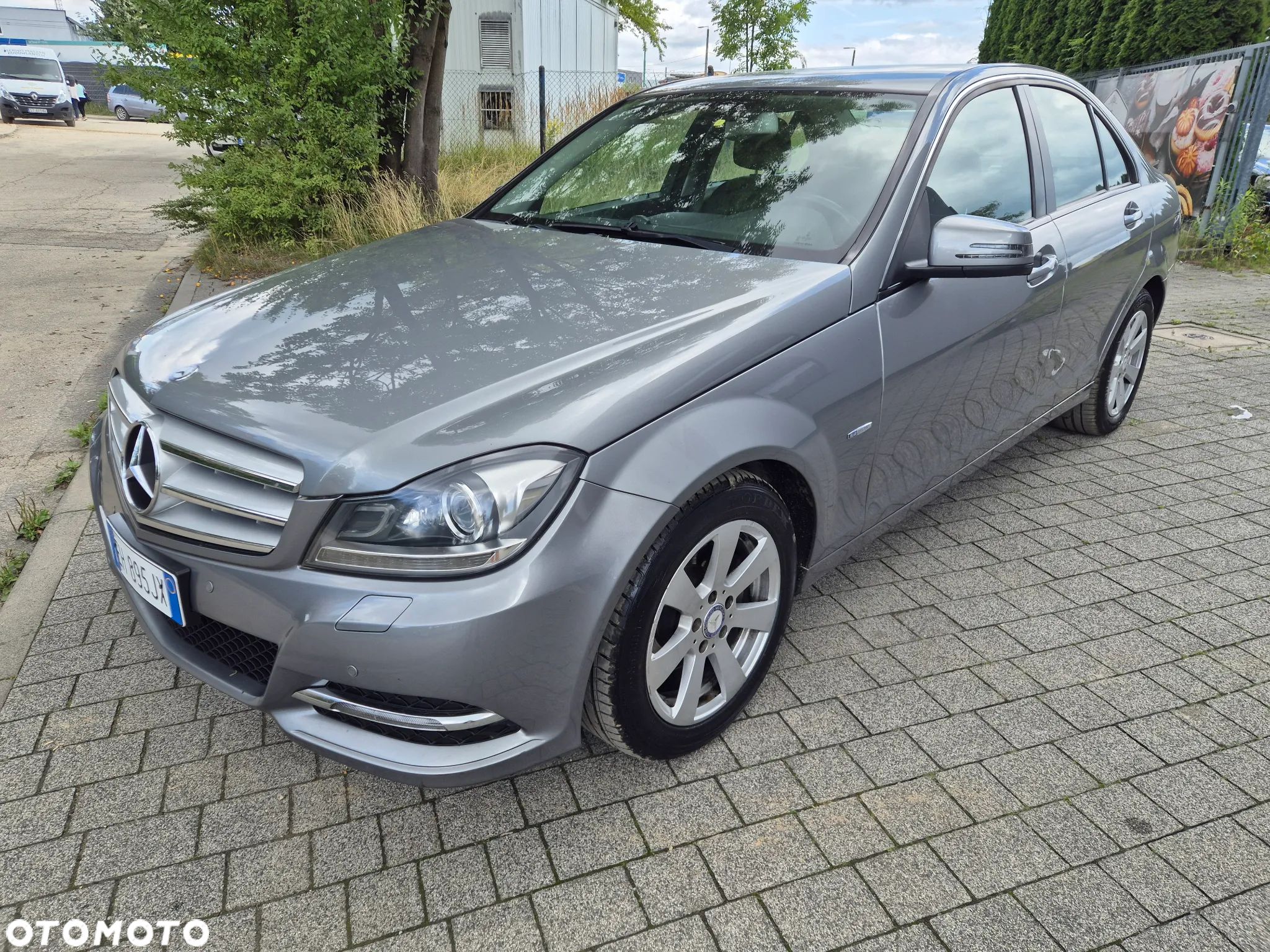 Mercedes-Benz Klasa C 220 CDI BlueEff Elegance - 1