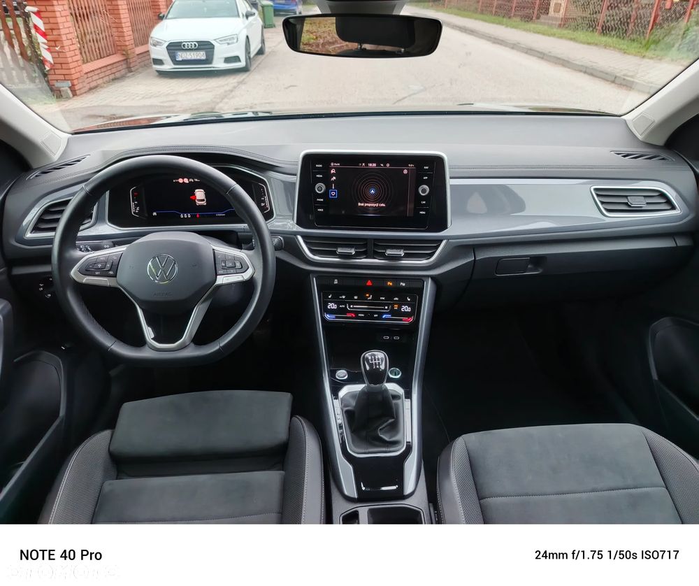 Volkswagen T-Roc 1.5 TSI Special Edition - 21