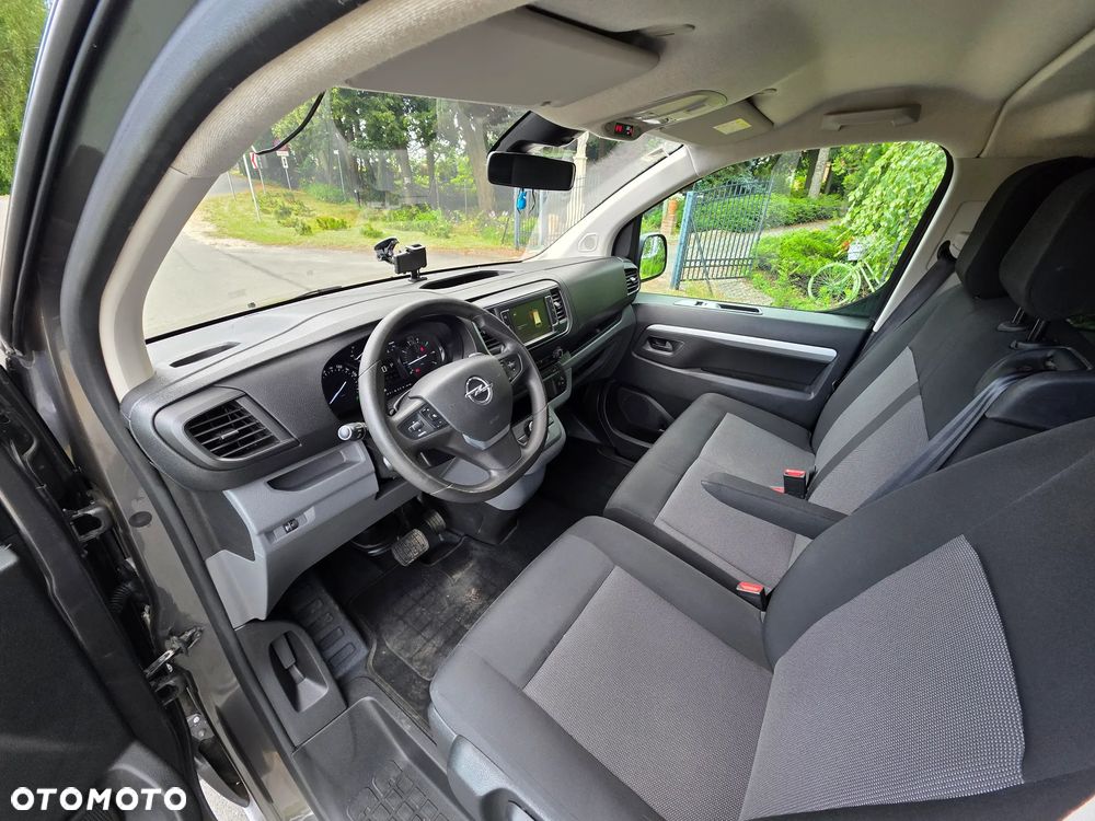 Opel Vivaro - 9