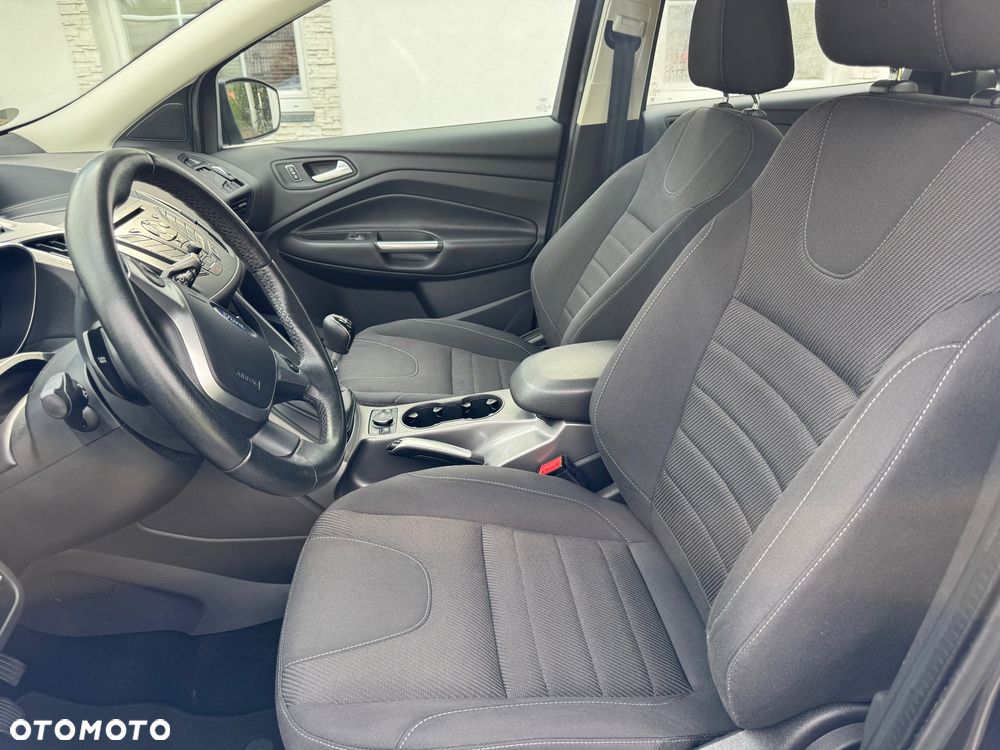 Ford Kuga 1.5 EcoBoost 2x4 Individual - 7