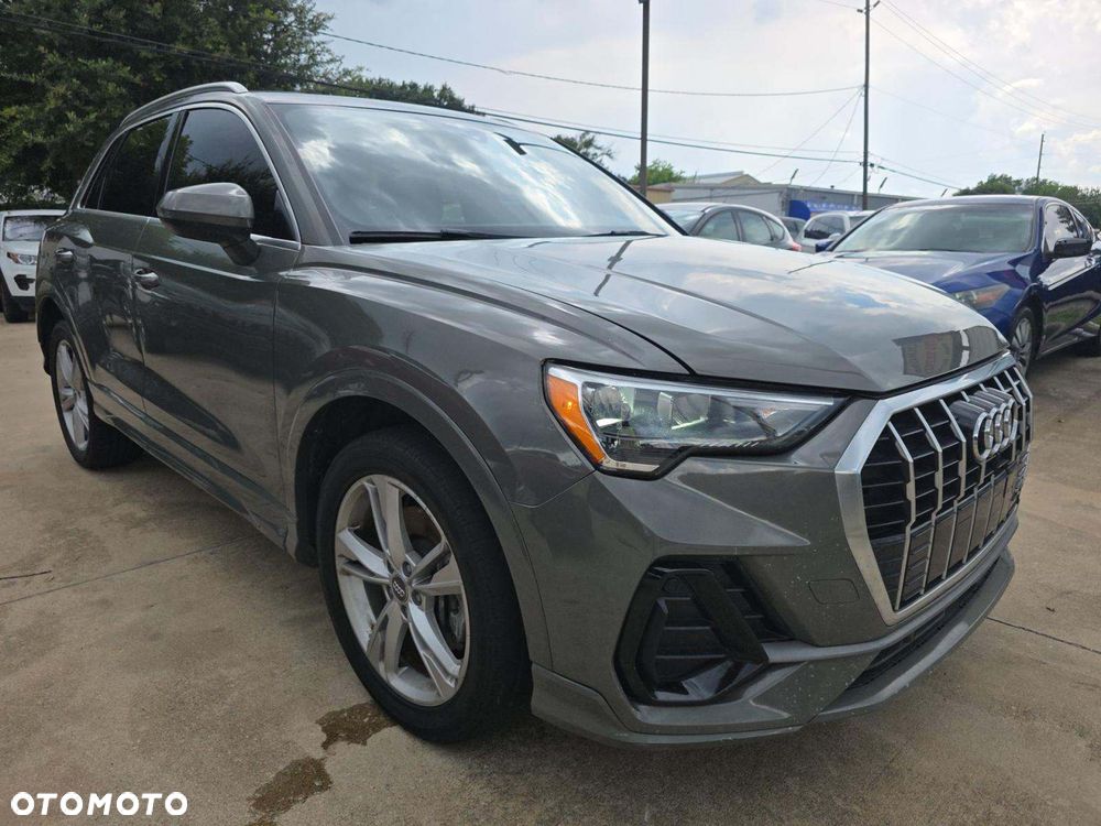 Audi Q3 45 TFSI Quattro S tronic S line - 2