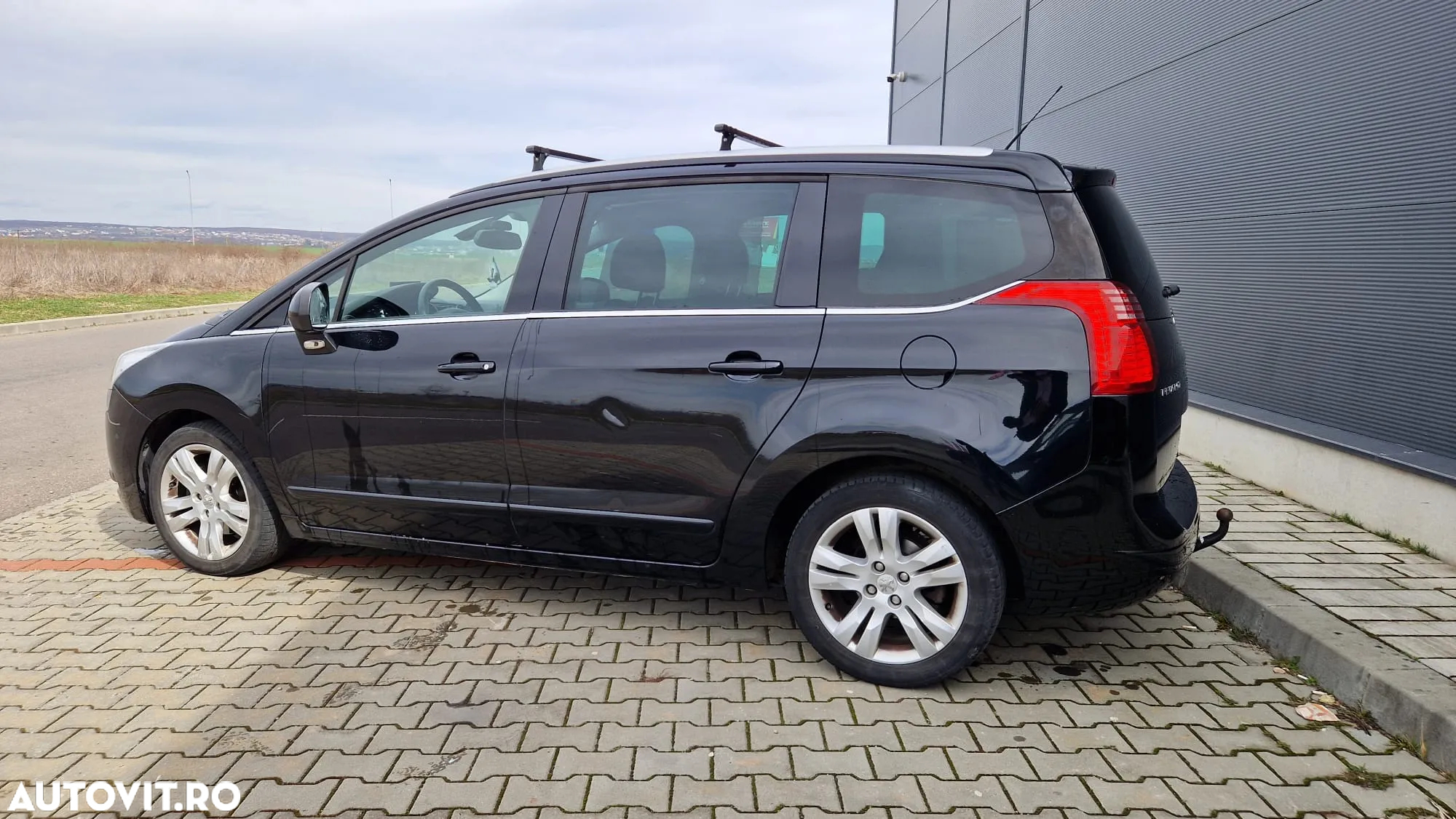 Peugeot 5008 2.0 HDI Premium - 6