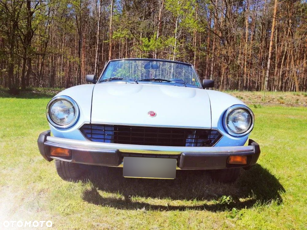 Fiat 124 Spider - 11