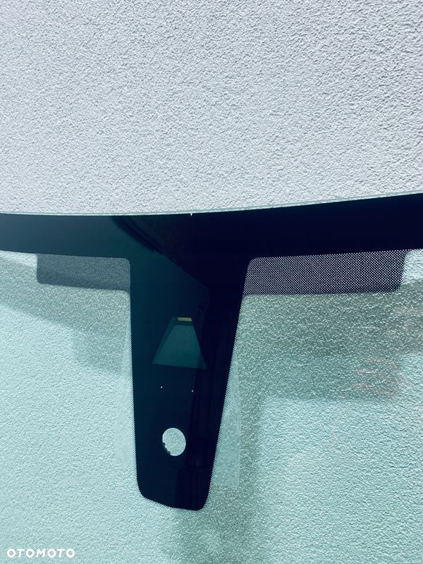 Szyba czołowa BERLINGO PARTNER COMBO 2019- AKUSTYKA+KAMERA+SENSOR - 2