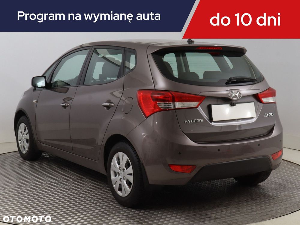 Hyundai ix20 - 6