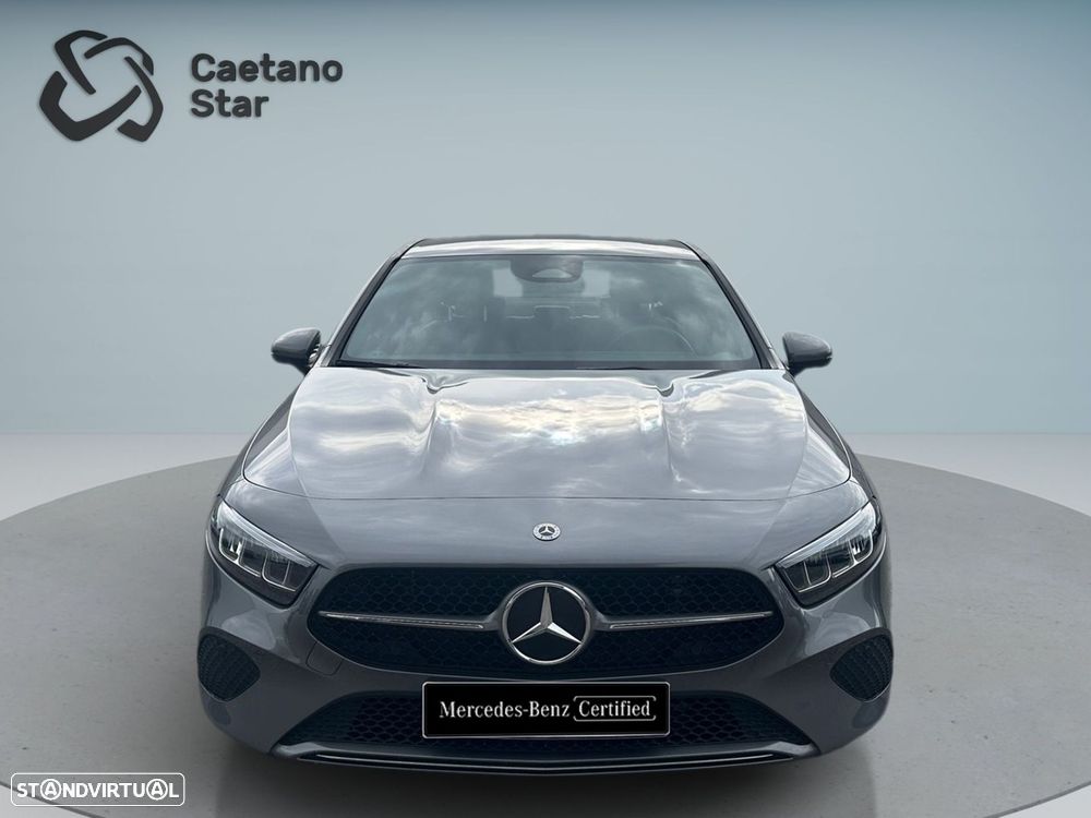 Mercedes-Benz A 200 Limousine d Progressive Aut. - 4