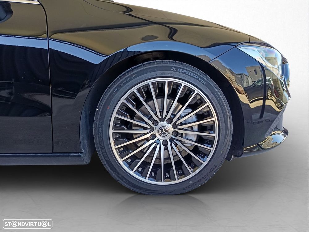 Mercedes-Benz CLA 180 - 8