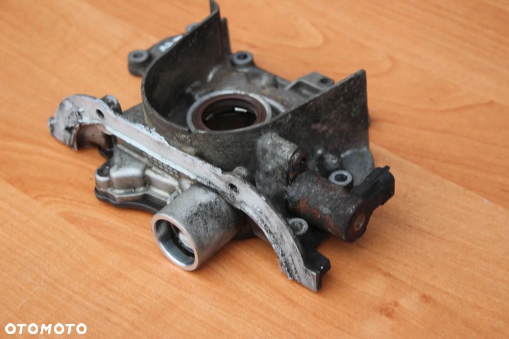 POMPA OLEJU OPEL INSIGNIA ASTRA J ZAFIRA C 2.0 CDTI 55581829 - 2