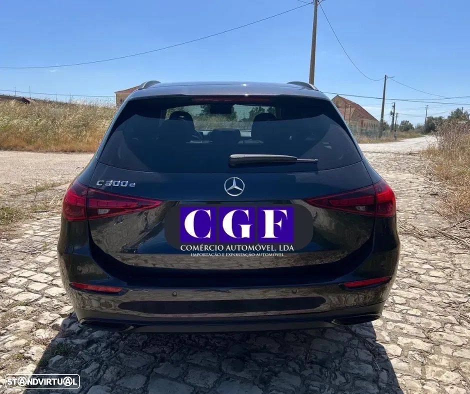 Mercedes-Benz C 300 e T 9G-TRONIC Avantgarde - 2