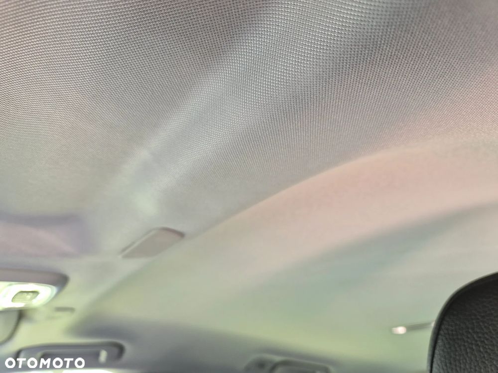 Volvo XC 60 D4 AWD Momentum Pro - 21