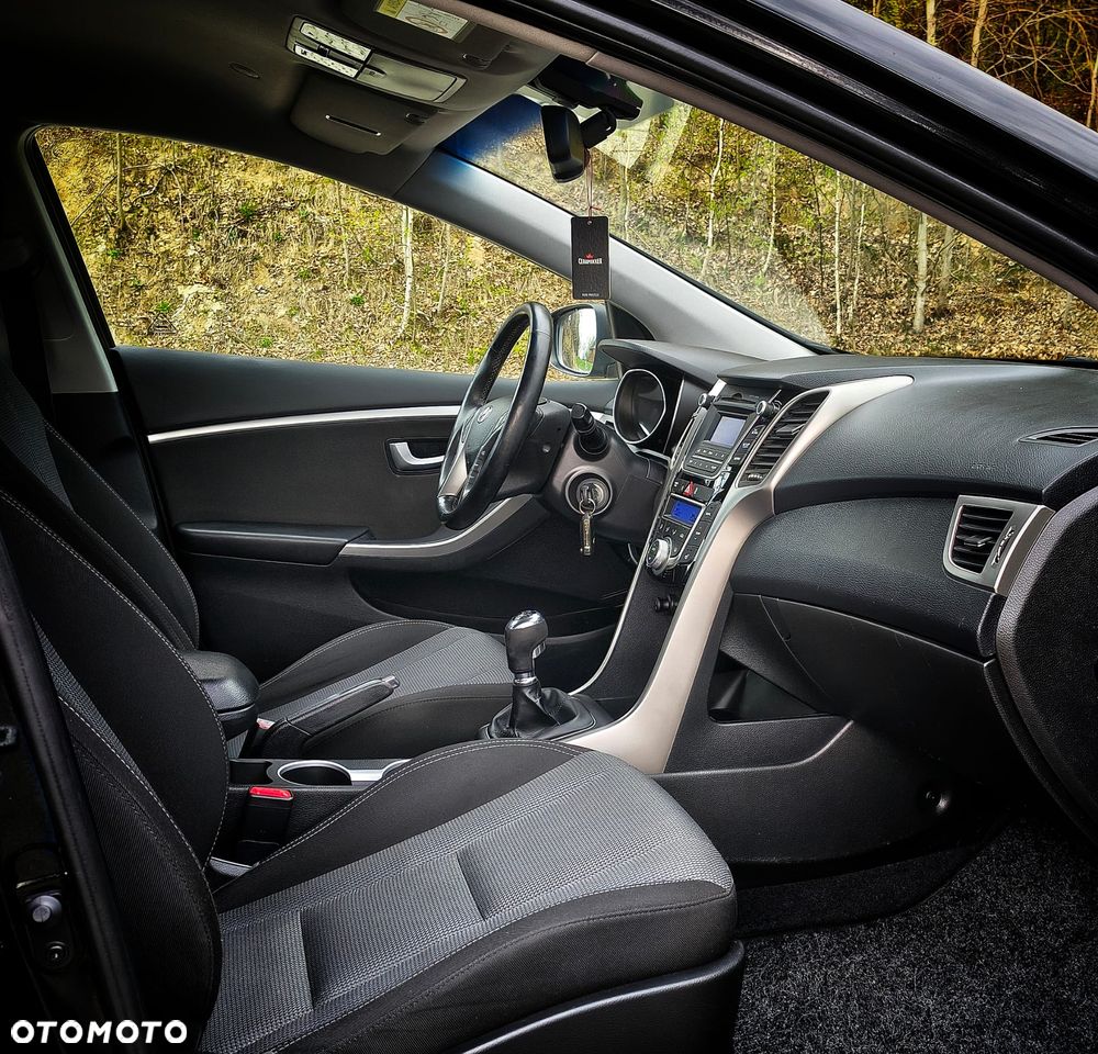 Hyundai i30 - 13