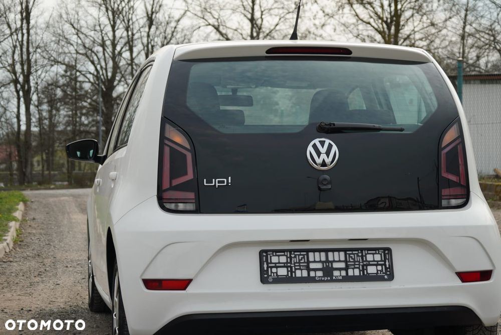Volkswagen up! - 30