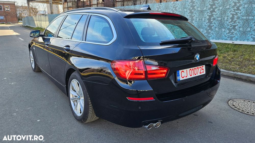 BMW Seria 5 520d Aut. Modern Line - 4