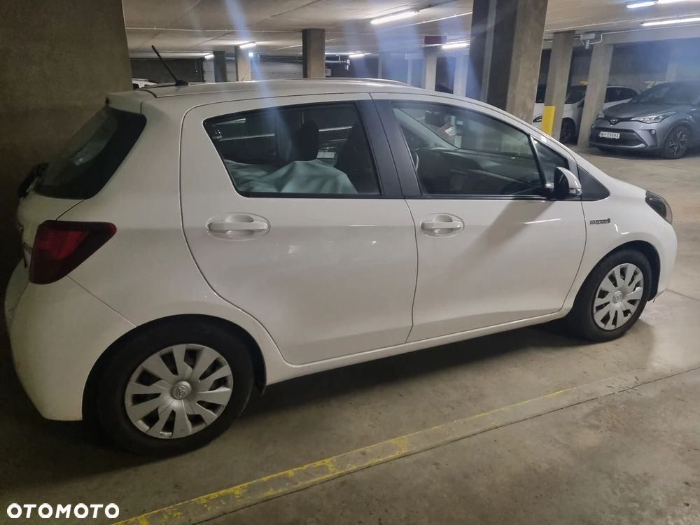 Toyota Yaris - 3