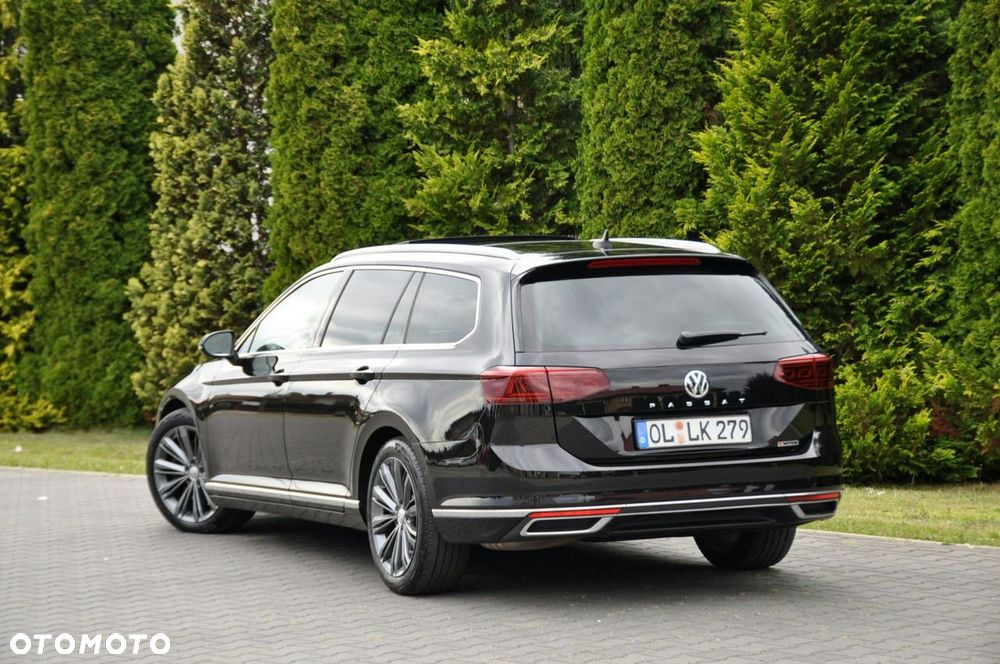 Volkswagen Passat Variant - 14