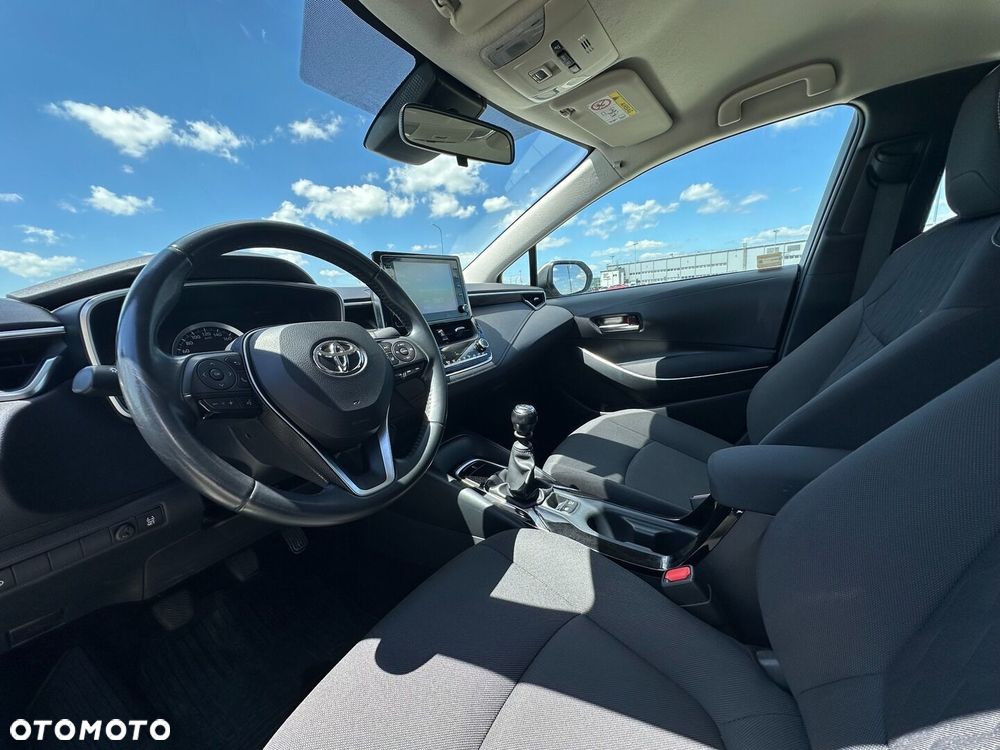 Toyota Corolla - 11
