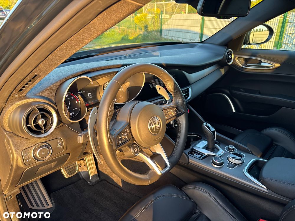 Alfa Romeo Giulia 2.0 Turbo Veloce Q4 - 26