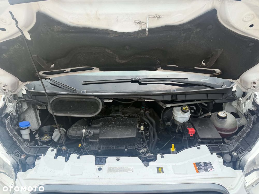 Ford Transit - 13