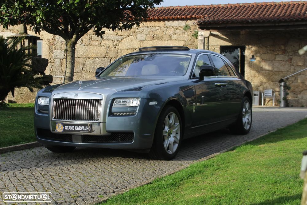 Rolls Royce Ghost - 1