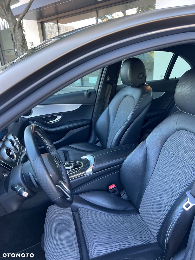 Mercedes-Benz Klasa C 220 d 9G-TRONIC - 8