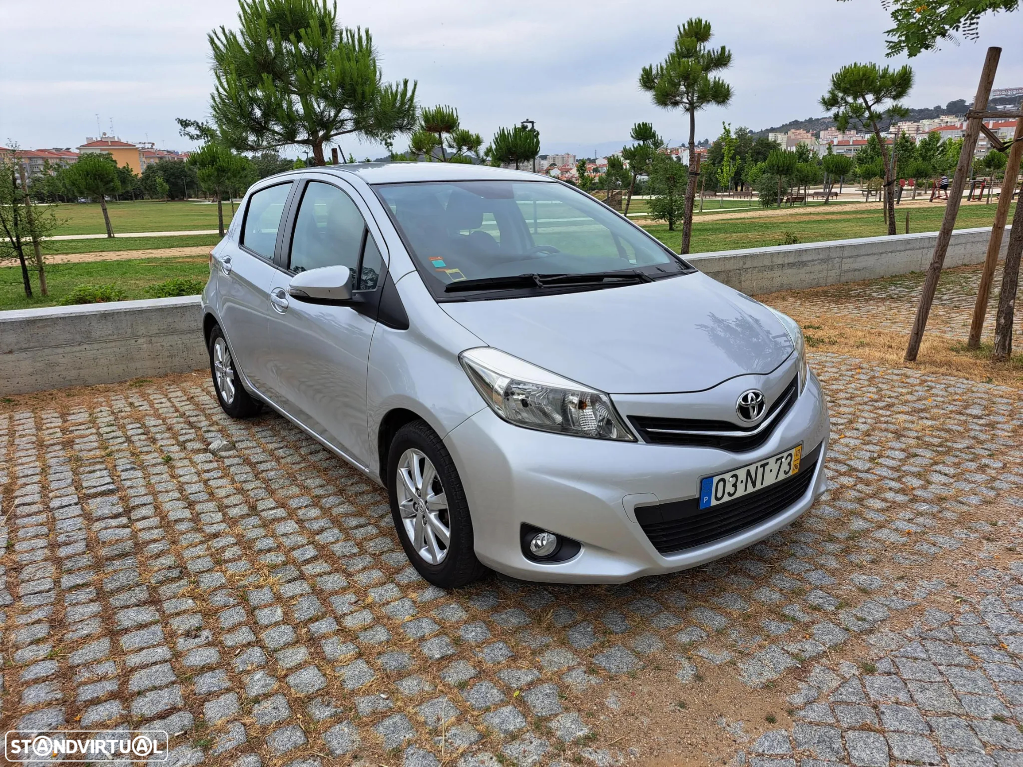 Toyota Yaris 1.0 VVT-i Trend - 2