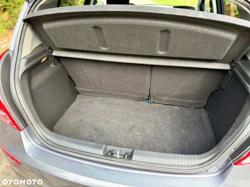 Hyundai i20 - 32