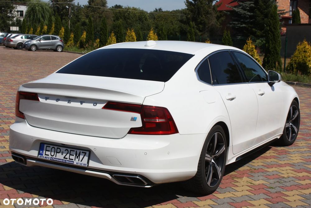 Volvo S90 D4 R-Design - 4