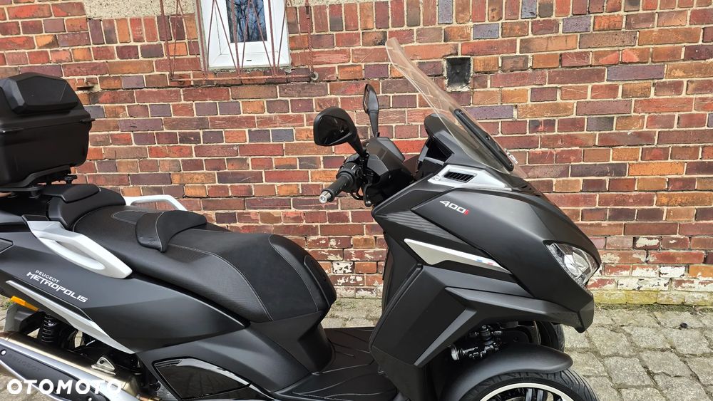 Peugeot Metropolis - 18