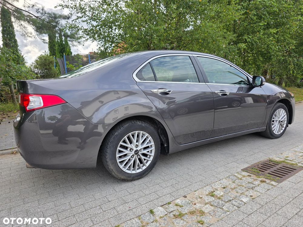 Honda Accord 2.0 Elegance - 16