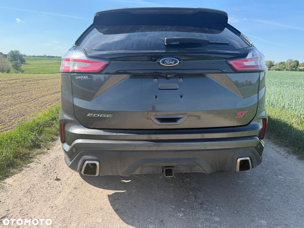 Ford Edge - 5