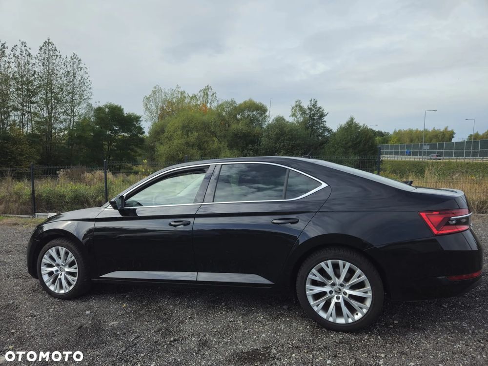 Skoda Superb 2.0 TSI Style DSG - 10