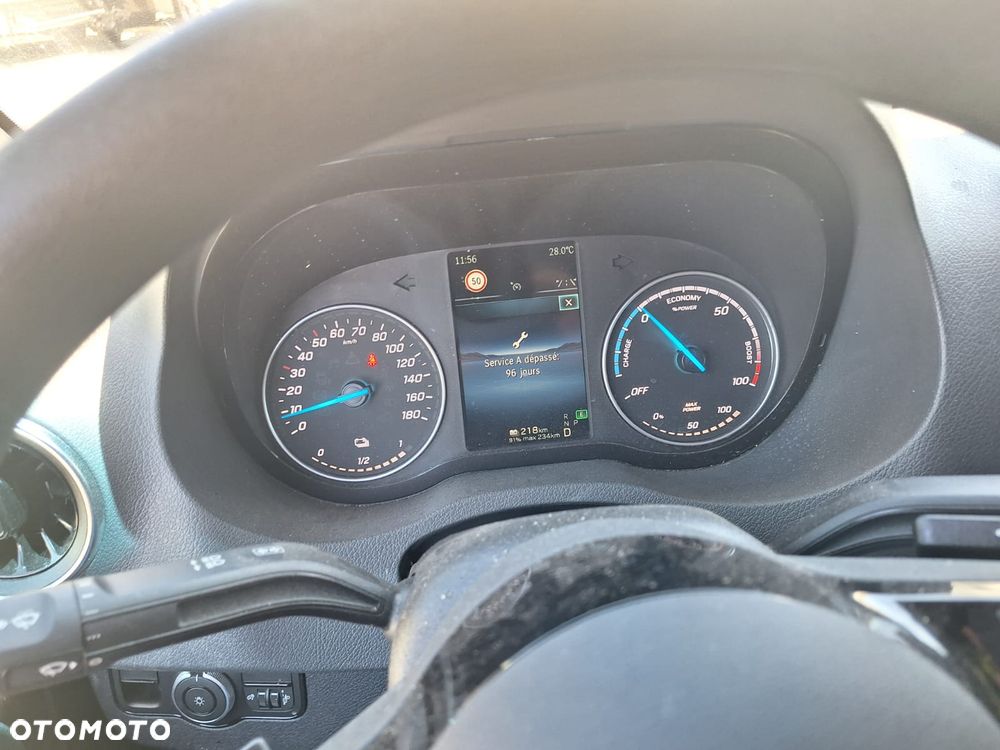 Mercedes-Benz Sprinter - 21