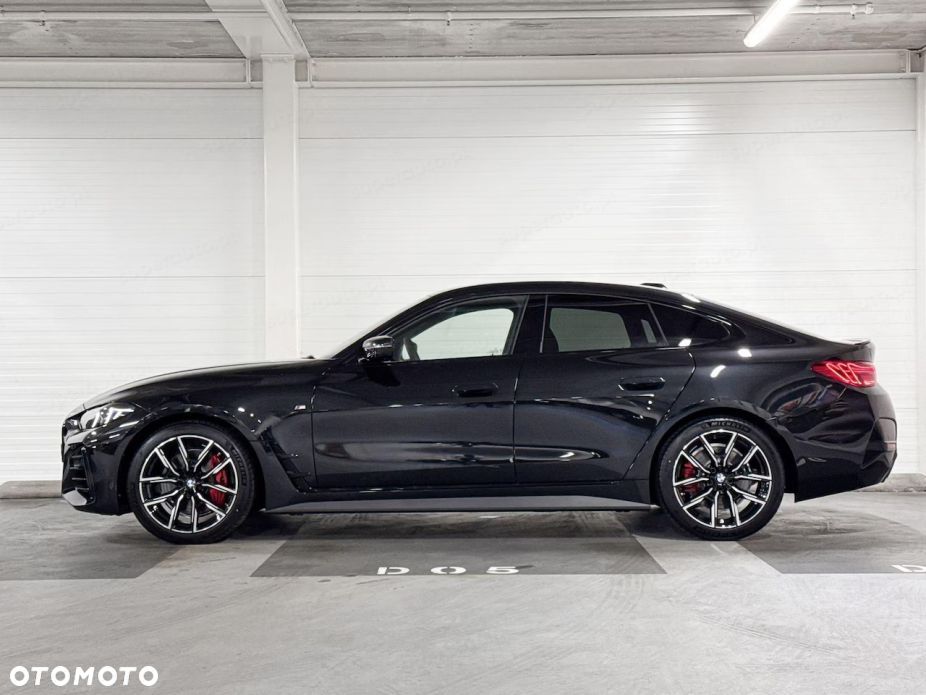 BMW Seria 4 420d xDrive mHEV M Sport - 3