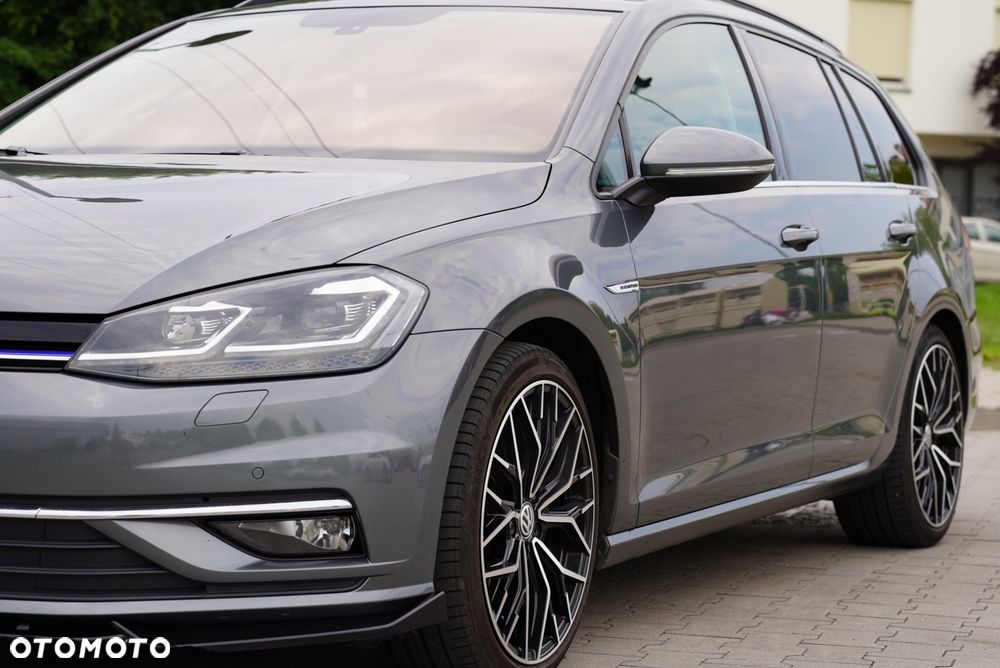 Volkswagen Golf 1.5 TSI BMT Comfortline DSG - 12