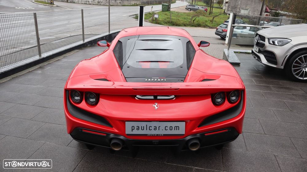 Ferrari F8 Tributo - 11